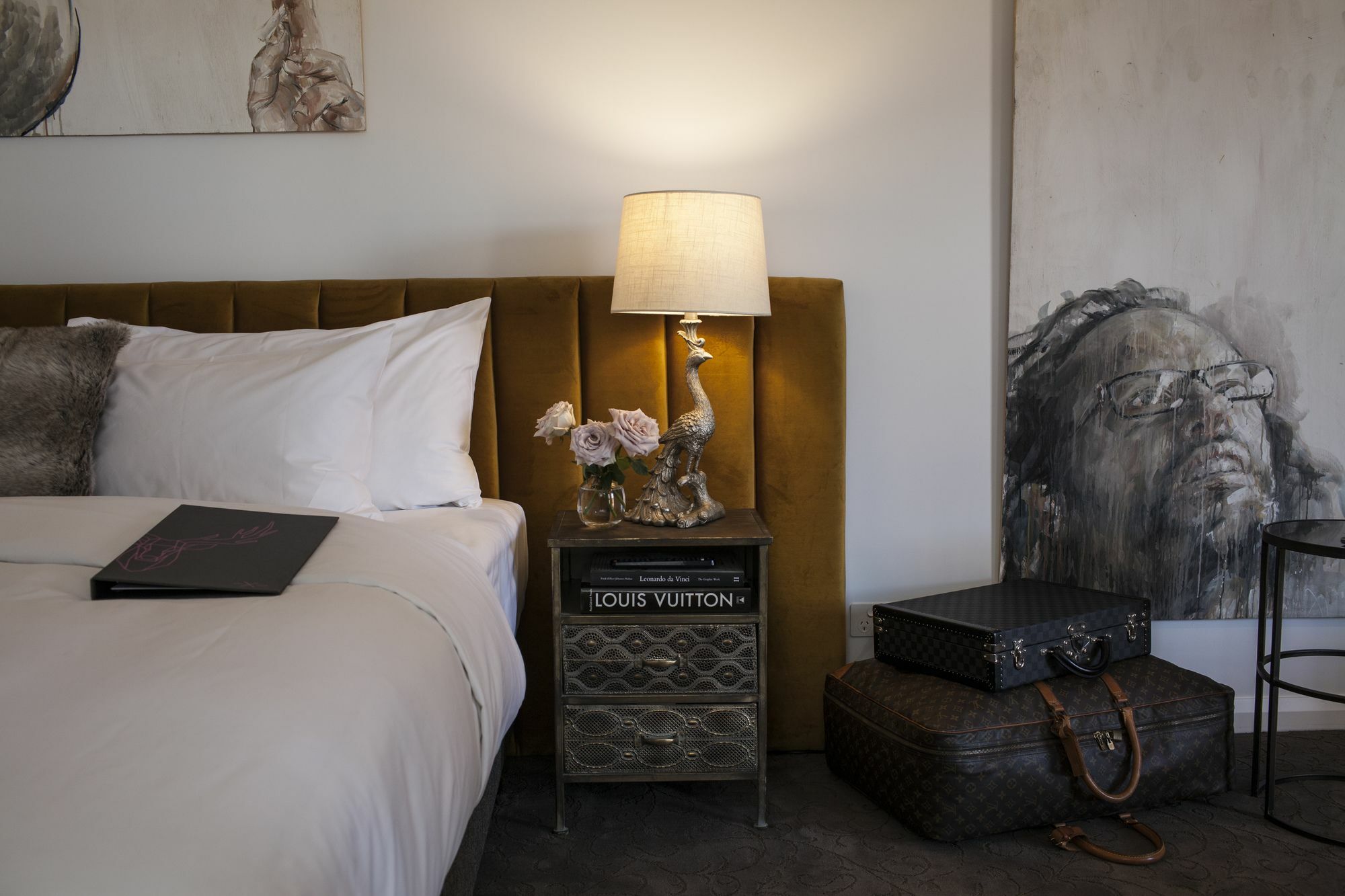 Daylesford Art Motel Exterior foto A bedroom at the Hotel
